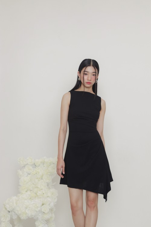YURI DRESS IN BLACK (PREORDER 7 DAYS)